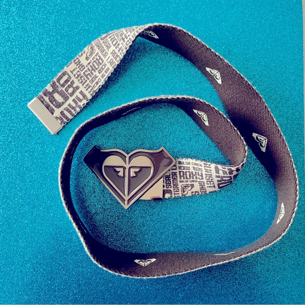 Roxy Belt